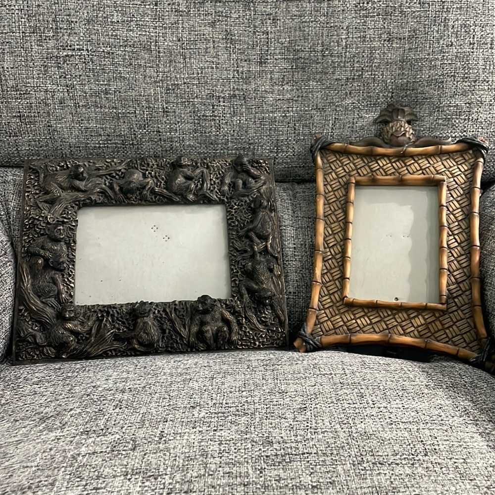 Set of picture frames